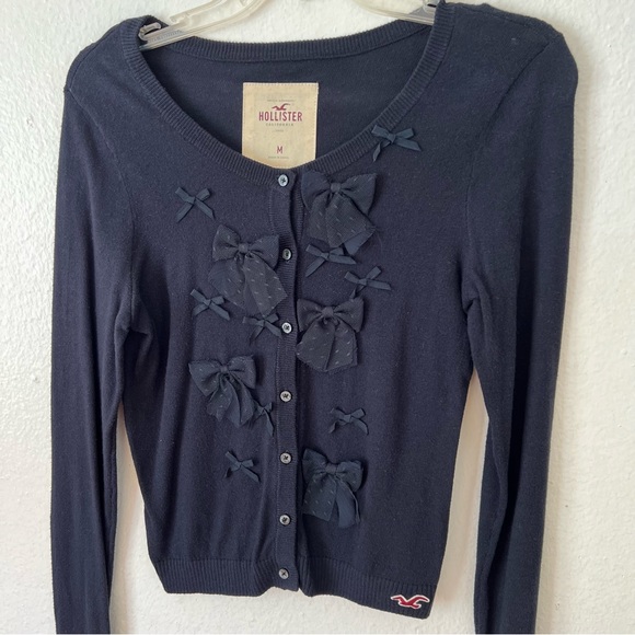 Hollister Bow Embellished Cardigan - Picture 8 of 9